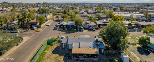 748 Carol Ave, Phoenix AZ 85021-2088 exterior