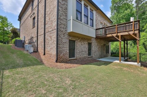 3573 Brookleigh Ln, Atlanta GA 30319-2219 exterior