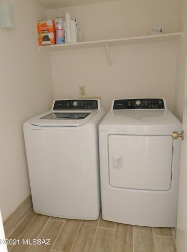 4662 Weathervane St, Tucson AZ 85741-4620 exterior