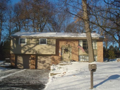 8199 Roosevelt Blvd, Pittsburgh, PA 15237-4441