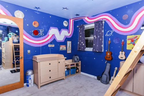 87 Baseline Rd, Plainwell MI 49080-9549 exterior