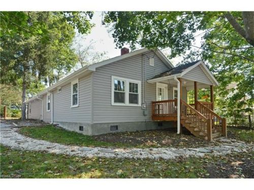 397 Deaverview Rd, Asheville, NC 28806-1312