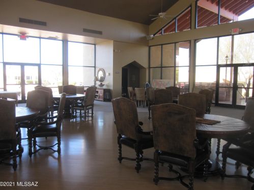 560 Riverdale Ct, Green Valley AZ 85614-3524 exterior