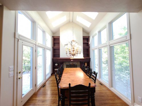 11902 Autumn Rdg Dr, Sandy UT 84092-7342 exterior