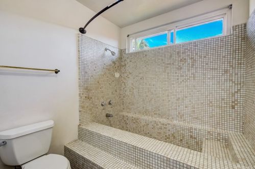 17332 Anglin Ln, Tustin CA 92780-1904 exterior