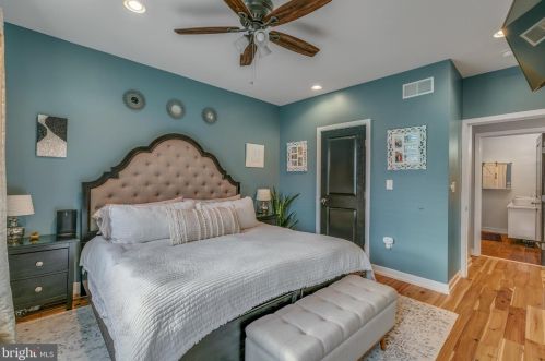 1223 Ellsworth St, Philadelphia PA 19146-2812 exterior