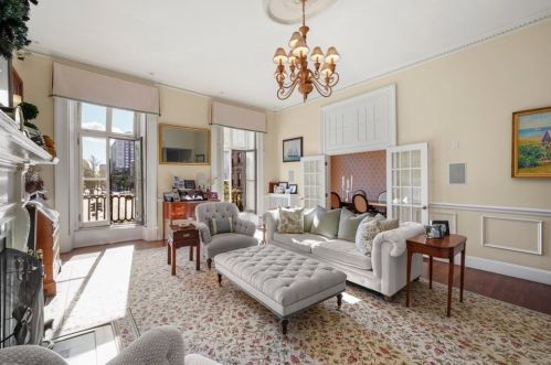 94 Beacon St, Boston, MA