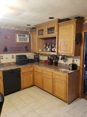 87 Ardmore St, Springfield MA  01104-2233 exterior