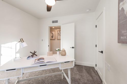 2602 Arroyo Chico, Tucson AZ  85716-5606 exterior