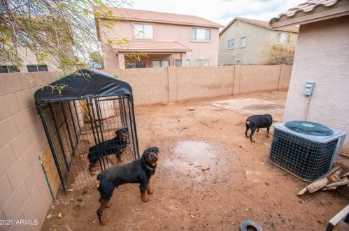 6108 37 Dr, Phoenix AZ 85051-1108 exterior