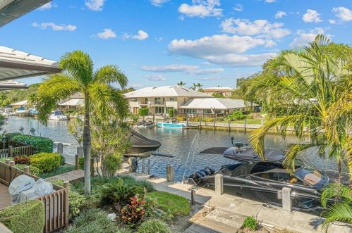 5256 Boca Marina Cir, Boca Raton FL  33487-5247 exterior