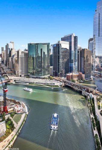 333 Canal St, Chicago IL 60606-1368 exterior