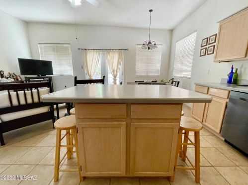 5537 Hopbush Pl, Tucson AZ  85704-2649 exterior