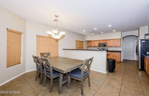 7573 Majestic Palm Ln, Tucson AZ 85756-6170 exterior