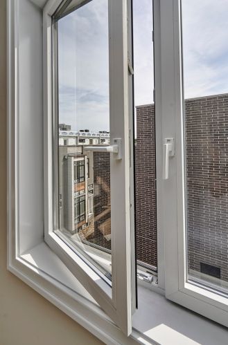 6227 Ellis Ave, Chicago IL 60653-3615 exterior