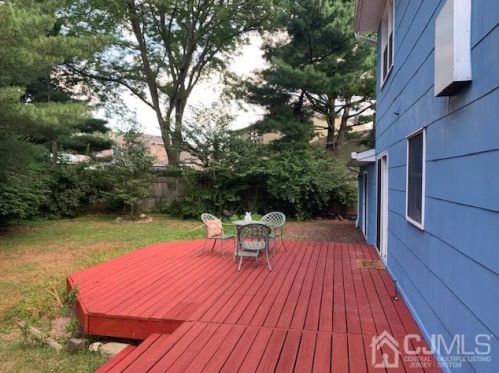 27 Colleen Cir, Trenton NJ 08638-1731 exterior