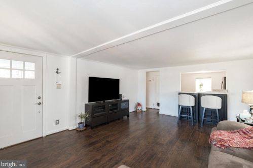 1557 Kauffman Rd, Pottstown PA 19464-2399 exterior