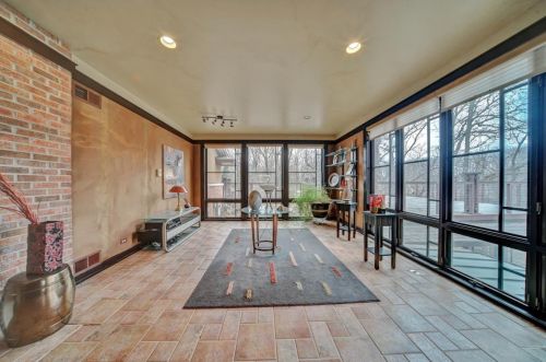 7611 Oakridge Ct, Bull Valley IL 60012-1600 exterior