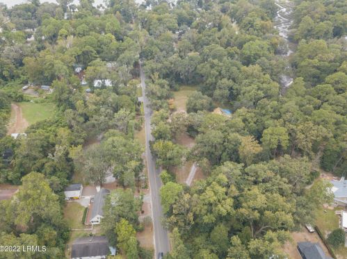 34 Thomas Heyward St, Bluffton SC 29910-7629 exterior