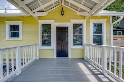 1713 13th St, Austin TX  78702-2105 exterior