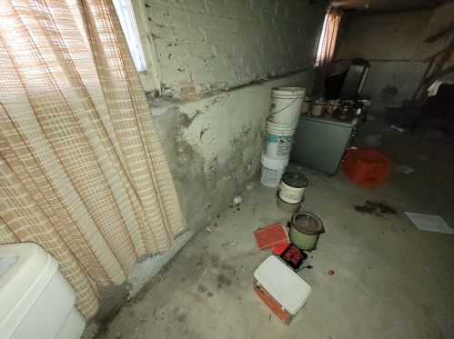 1449 Parkside Ave, Chicago IL 60651-1154 exterior