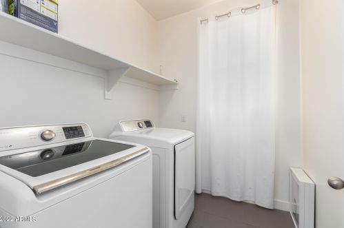 9824 3rd Ave, Phoenix AZ  85041-8871 exterior