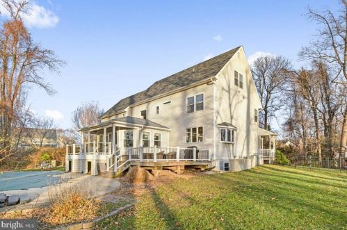 2949 Queensberry Dr, Huntingtown MD 20639-2306 exterior