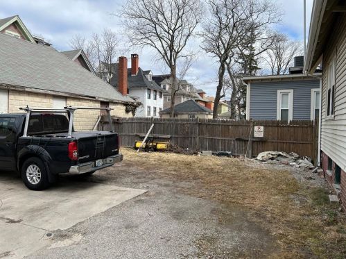 131 Daboll St, Providence RI 02907-2529 exterior