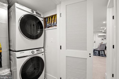 16 Adams St, Washington DC  20001-1026 exterior