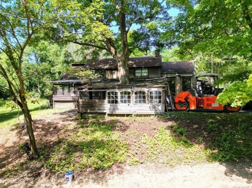 686 Route 17m, Middletown NY 10940-6757 exterior