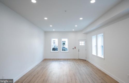 1500 Dickinson St, Philadelphia PA 19146-4757 exterior