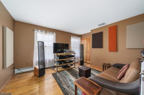 30 Bel Air Dr, Sparta NJ 07871-3735 exterior