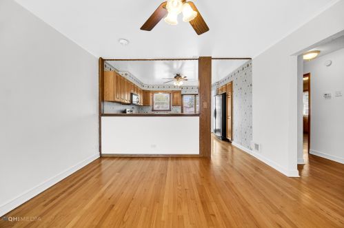 9213 Avers Ave, Chicago IL 60805-1415 exterior