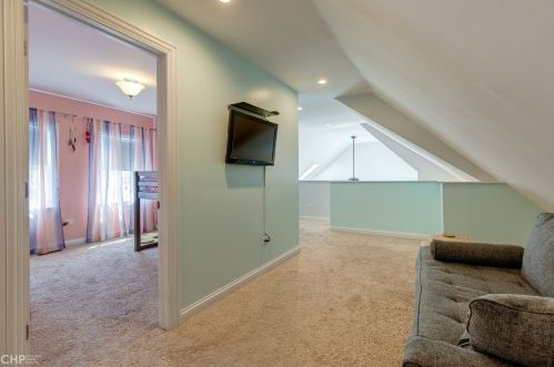 4951 Medill Ave, Chicago IL 60647-2424 exterior