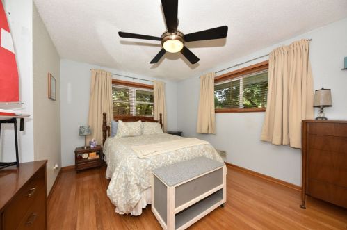 2380 Marne Ave, Milwaukee WI 53209-4370 exterior