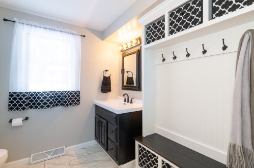 3763 2 St, Kalamazoo MI 49009-9319 exterior