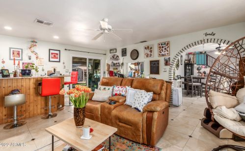 12602 37 Ave, Phoenix AZ 85053-4616 exterior