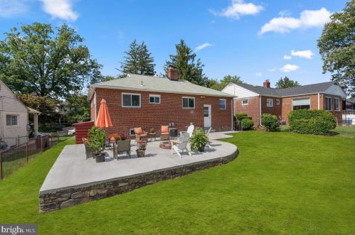 2424 Homestead Dr, Silver Spring MD  20902-4950 exterior