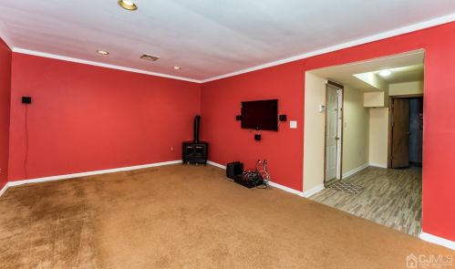 15 Newton Pl, Irvington NJ 07111-1408 exterior