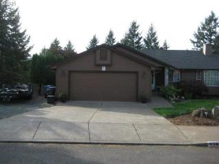 4147 Cloud Dr, Salem, OR 97302-2763