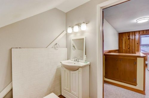 732 97, Milwaukee WI 53214-2618 exterior