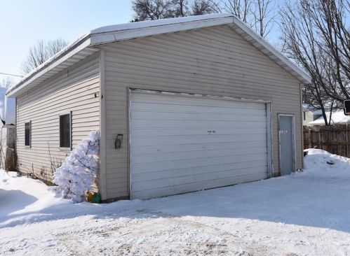 512 Messenger St, Canton, WI 54868-2038