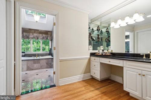 83 Pettit Pl, Princeton NJ 08540-7645 exterior