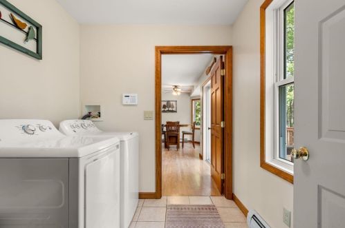 143 Bear Hill Rd, Concord NH  03307-1413 exterior