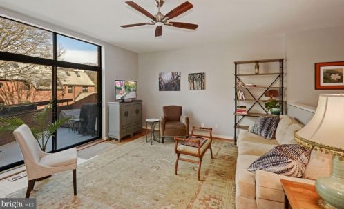 1678 Oak St, Washington DC 20010-1818 exterior