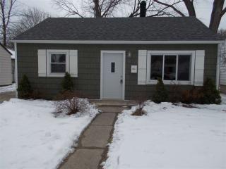 22 Harding St, Madison, WI 53714-2219