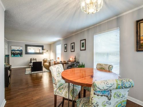 4827 Central Expy, Dallas TX  75205-3520 exterior