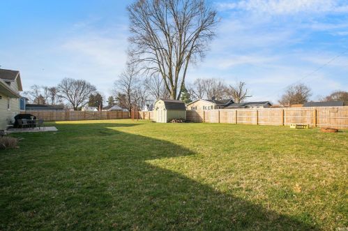 1901 Division St, Mishawaka IN 46545-6201 exterior