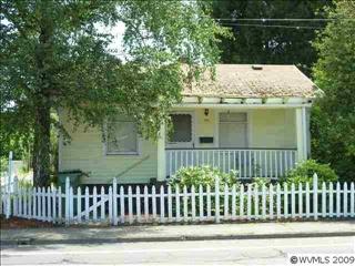 246 17th St, Salem, OR 97301-4231