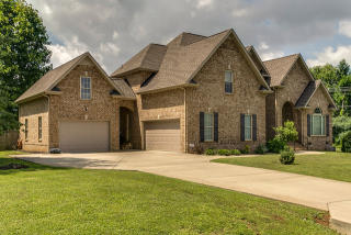 1002 Idealist Ct, Smyrna, TN 37167-6517